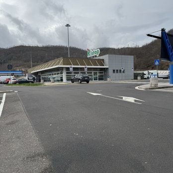 Autogrill Ristop - Convenience Stores Near Me - Campi Bisenzio, FI