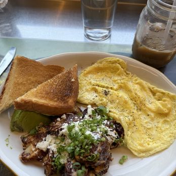 Dove's Luncheonette - Eggs with avocado & Breakfast Potatoes - Southern Near Me - Chicago, Illinois