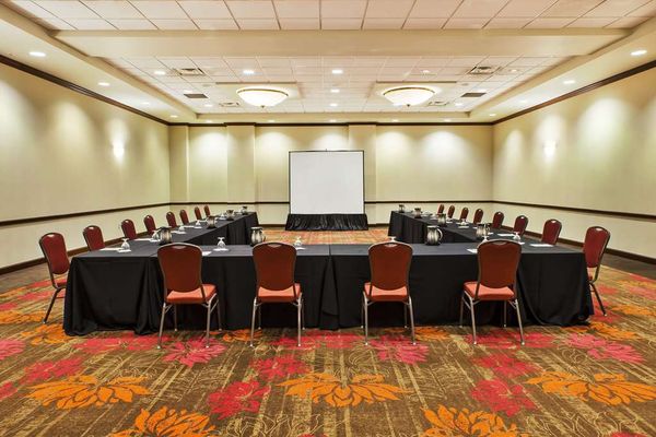 Hilton Garden Inn Cleveland Downtown by null