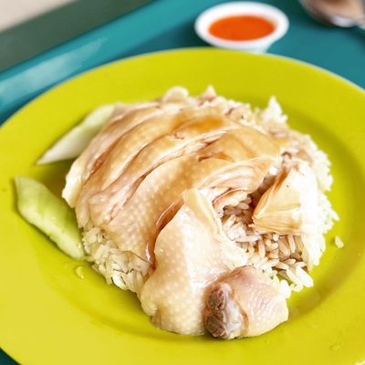 Tian Tian Hainanese Chicken Rice by null