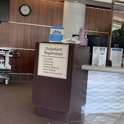 McLaren Macomb - Check in desk, a few labs today.