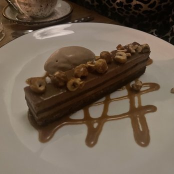 Acanto - Dark Chocolate Torte** - Italian Near Me - Chicago, Illinois Acanto - Dark Chocolate Torte** - Italian Near Me - Chicago, Illinois