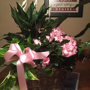 Chalet Florist & Flower Delivery - Florists Near Me - Palos Heights, Illinois
