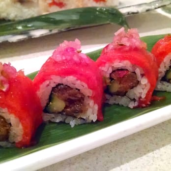 Minami - Sunset Roll (spicy tuna, cucumber, smoked sockeye salmon, yuzu-red onion salsa, kaiware. $16) - 3.5 stars (Wed lunch 2014-12-24) - Japanese Near Me - Vancouver, British Columbia Minami - Sunset Roll (spicy tuna, cucumber, smoked sockeye salmon, yuzu-red onion salsa, kaiware. $16) - 3.5 stars (Wed lunch 2014-12-24) - Japanese Near Me - Vancouver, British Columbia