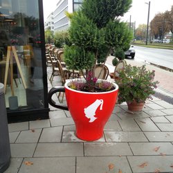 Boulevard Cafe