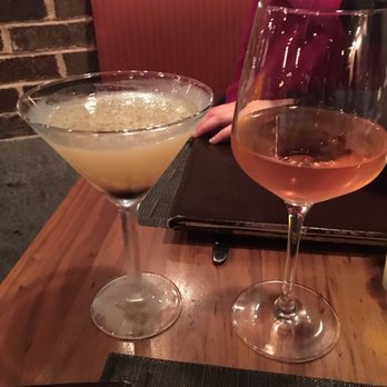 Mediterra Restaurant - Cocktail and rose - Italian Near Me - Princeton, New Jersey