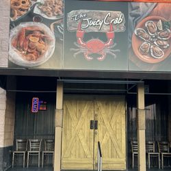 The Juicy Crab - Front entrance
