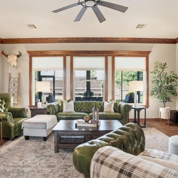 CoCoCoHome - Winston Chair in Emerald Green, Chesterfield Chair and Sofa in Emerald Green - Furniture Stores Near Me - Cornelius, North Carolina