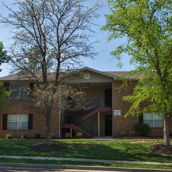 Kitty Hawk Manor - Apartments Near Me - Columbia, Missouri Kitty Hawk Manor - Apartments Near Me - Columbia, Missouri