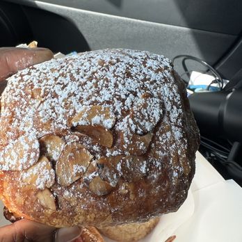 Weltons Tiny Bakeshop - Bakeries Near Me - Charleston, South Carolina