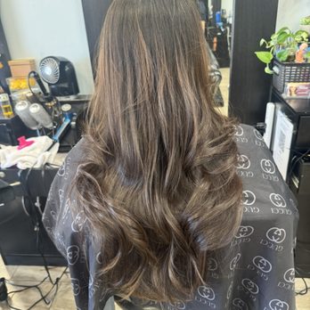QT Salon - Hair Salons Near Me - Westminster, California