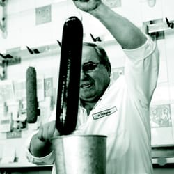 Schlachterei Hans Wagner - Hier wird Pfeffersalami gemacht...natürlich handarbeit!!!