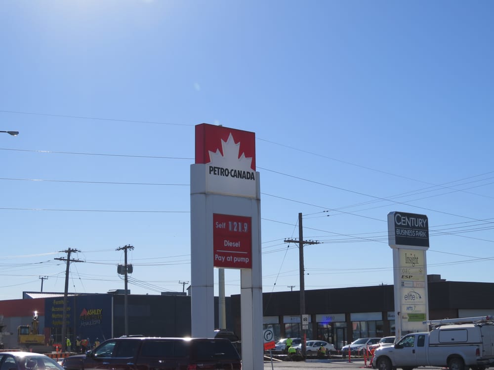PETROCANADA Updated April 2024 670 St Anne's Rd, Winnipeg