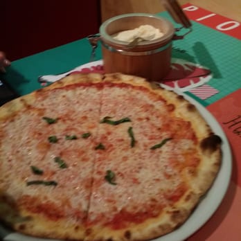 Piola - Pinecrest - Margherita pizza.... - Pizza Near Me - Miami, Florida Piola - Pinecrest - Margherita pizza.... - Pizza Near Me - Miami, Florida