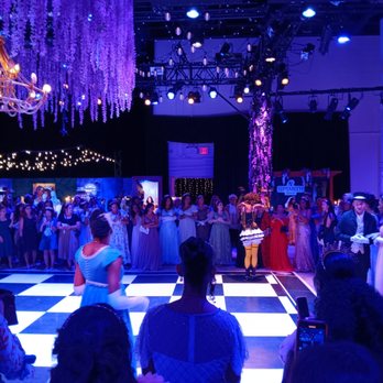 A Bridgerton Experience - More fun on dance floor - Performing Arts Near Me - New York, New York A Bridgerton Experience - More fun on dance floor - Performing Arts Near Me - New York, New York