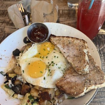 First Watch - The market hash - Breakfast & Brunch Near Me - Smyrna, Tennessee