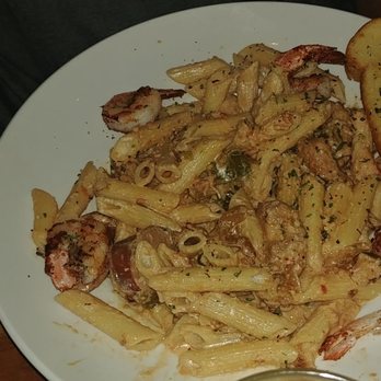 Cheddar's Scratch Kitchen - Penn Noodles Alfredo - American Near Me - Slidell, Louisiana