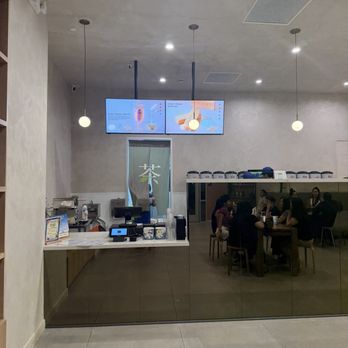 Teazzi Tea Shop - Inside, no screen to show status of your order - Bubble Tea Near Me - Monterey Park, California