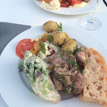 Taket - Buffet i sola:) - Event Planning & Services Near Me - Oslo, 03