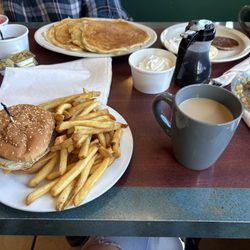 Big Boy - Another classic dinning experience with bri as our server. Love coming here for some pancakes and salad bar.