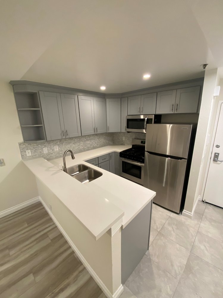 LA VISTA TERRACE Updated August 2024 14 Reviews 7275 Franklin Ave