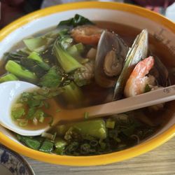 3+3 Lanzhou Ramen - Seafood hand-pulled noodles soup