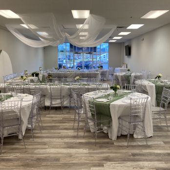 Ground Level Legacy Center - Let's set the mood for your reception dinner. - Venues & Event Spaces Near Me - Pineville, North Carolina Ground Level Legacy Center - Let's set the mood for your reception dinner. - Venues & Event Spaces Near Me - Pineville, North Carolina