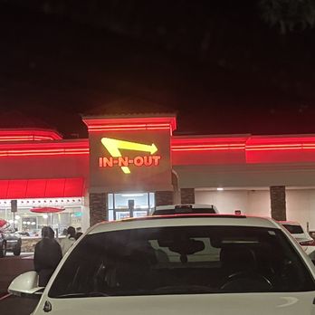 In-N-Out Burger - Front - Burgers Near Me - Casa Grande, Arizona In-N-Out Burger - Front - Burgers Near Me - Casa Grande, Arizona