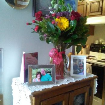 Flowerama On Pacific - Bad funeral arrangement - Florists Near Me - Omaha, Nebraska Flowerama On Pacific - Bad funeral arrangement - Florists Near Me - Omaha, Nebraska