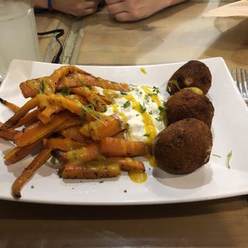 A Tu Bola - Tapas/Small Plates Near Me - Barcelona, B A Tu Bola - Tapas/Small Plates Near Me - Barcelona, B