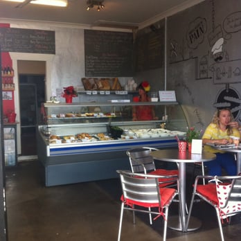 L'Escabeau French Kitchen - Cafes Near Me - Auckland, AUK