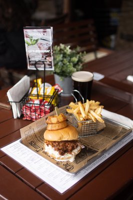 Norman's Tavern by null