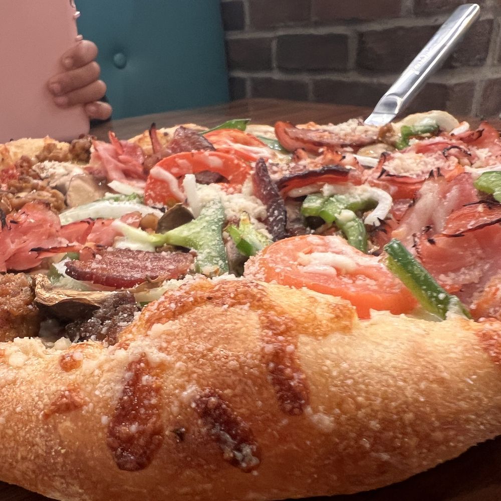Mellow Mushroom Ocala - House Special Pizza. Mozz pepp italian sausage ground beef ham bacon black olives mushrooms tomatoes green peppers onions - Pizza Near Me - Ocala, Florida Mellow Mushroom Ocala - House Special Pizza. Mozz pepp italian sausage ground beef ham bacon black olives mushrooms tomatoes green peppers onions - Pizza Near Me - Ocala, Florida