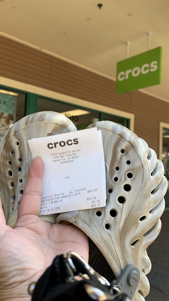 CROCS AT VACAVILLE OUTLET Updated September 2024 26 Photos & 23 Reviews 101D Nut Tree Rd