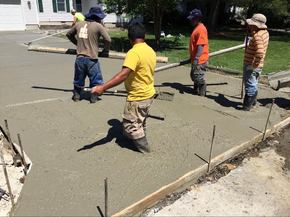 Slide of Graco Construction