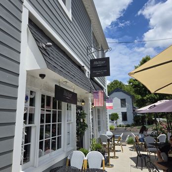 Motier - Entrance and outdoor seating - French Near Me - Clifton, Virginia