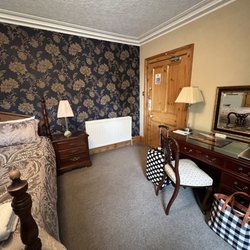 Dionard Guest House - Bedroom