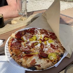 Good News Brewing Defiance - Nanar pepper pepperoni pizza
