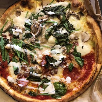 Blaze Pizza - Pizza Near Me - Orlando, Florida
