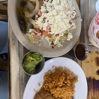 Mariachisss Tacos - Birria Flauta Plate - Mexican Near Me - San Antonio, Texas