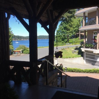The Latch Inn - View - Bed & Breakfast Near Me - Sidney, British Columbia The Latch Inn - View - Bed & Breakfast Near Me - Sidney, British Columbia