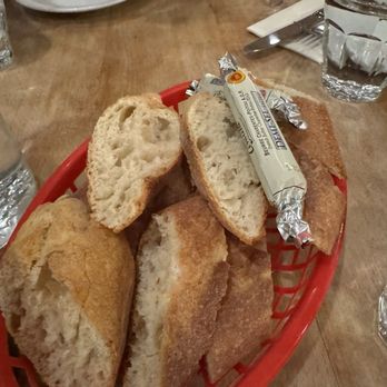 Bouillon MOULIN - Bread and French butter - French Near Me - Newport Beach, California
