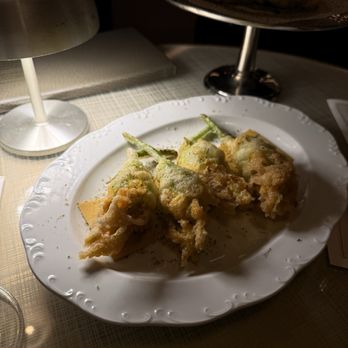 Tre Dita - Fiori di Zucca - Italian Near Me - Chicago, Illinois
