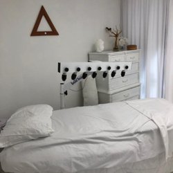 Acupuncture Therapy Center - Treatment room for light and sound healing