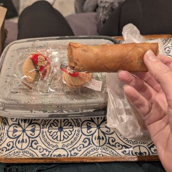 New China - Veggie spring roll. Not bad. - Chinese Near Me - Saint Louis, Missouri