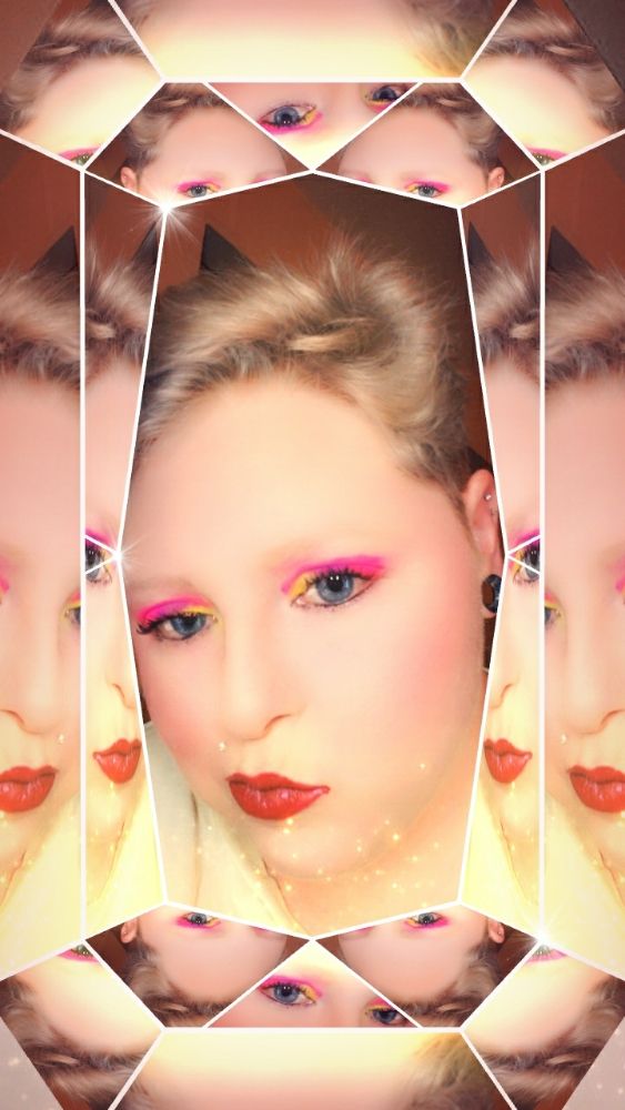 Britts Wonderland Makeup Logo