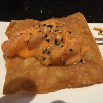 Sushiholics - The sashimi nachos, only in the San Gabriel Valley! - Sushi Bars Near Me - West Covina, California