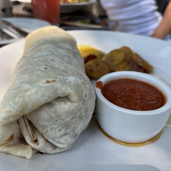 The Hoot - Chorizo Burrito with plantains - New American Near Me - Northport, Maine The Hoot - Chorizo Burrito with plantains - New American Near Me - Northport, Maine