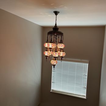 Kama'aina Handyman - The newly installed light - Handyman Near Me - Honolulu, Hawaii Kama'aina Handyman - The newly installed light - Handyman Near Me - Honolulu, Hawaii