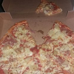 Bella Italia - Ich finde hier gibt es die besten LIEFERSERVICE Pizzen. Hier zu sehen: Pizza Hawai